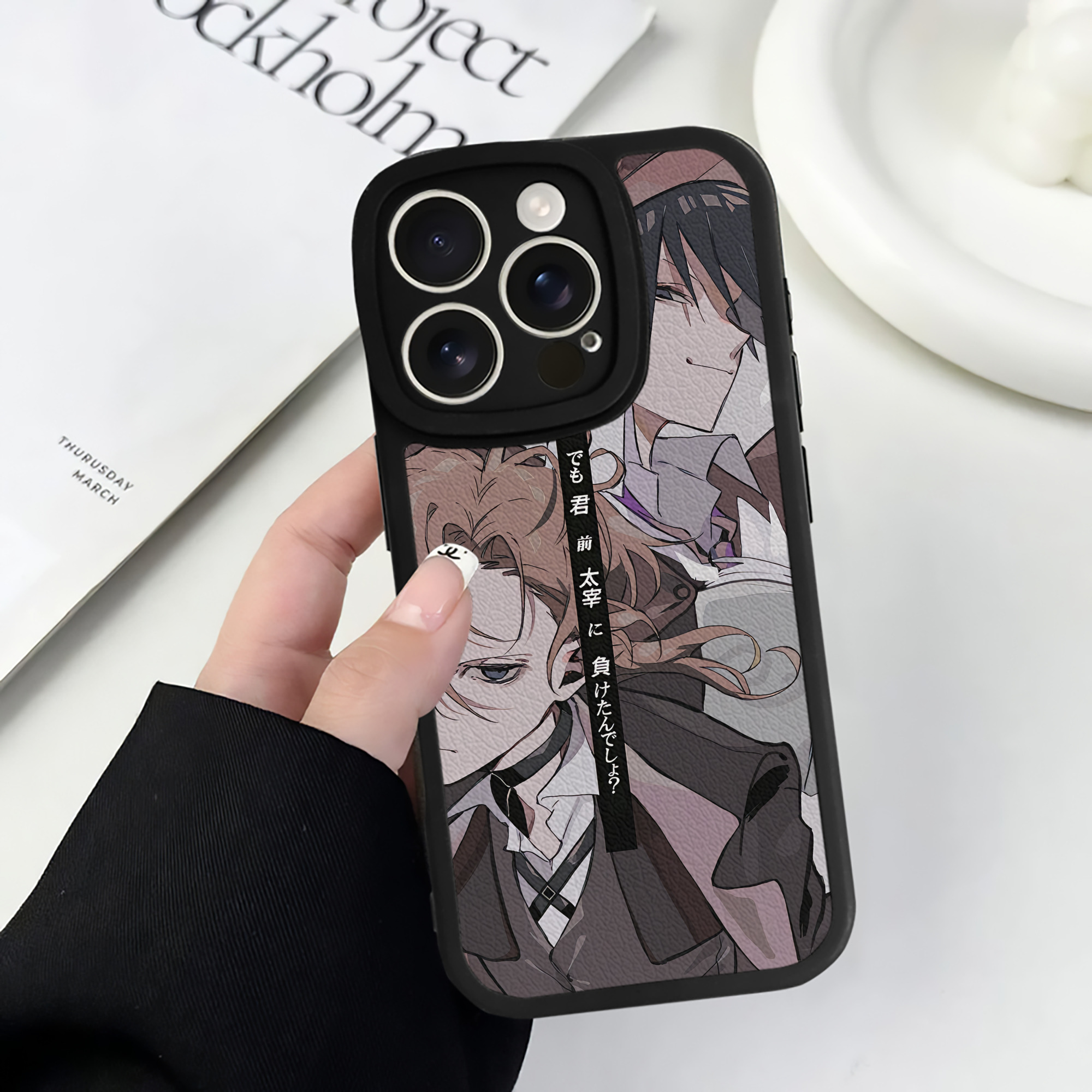 （画像用） 文豪ストレイドッグス Bungo Stray Dogs 【iPhone 16シリーズ対応】シリコンスマホケース（レザー調） 材質：シリコン